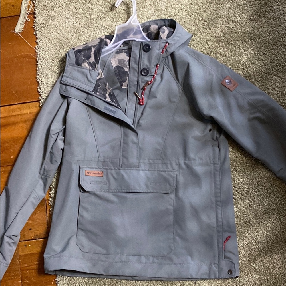 Columbia Gray Jacket with Camouflage Lining